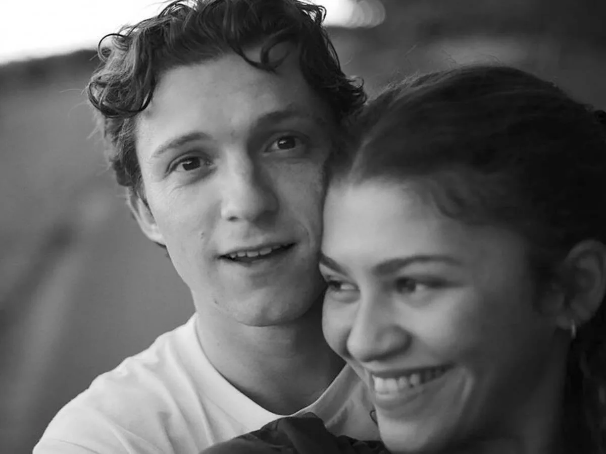 🎬Том Холланд и Зендея пока об этом не говорят, но, судя по всему, они наконец стали му...