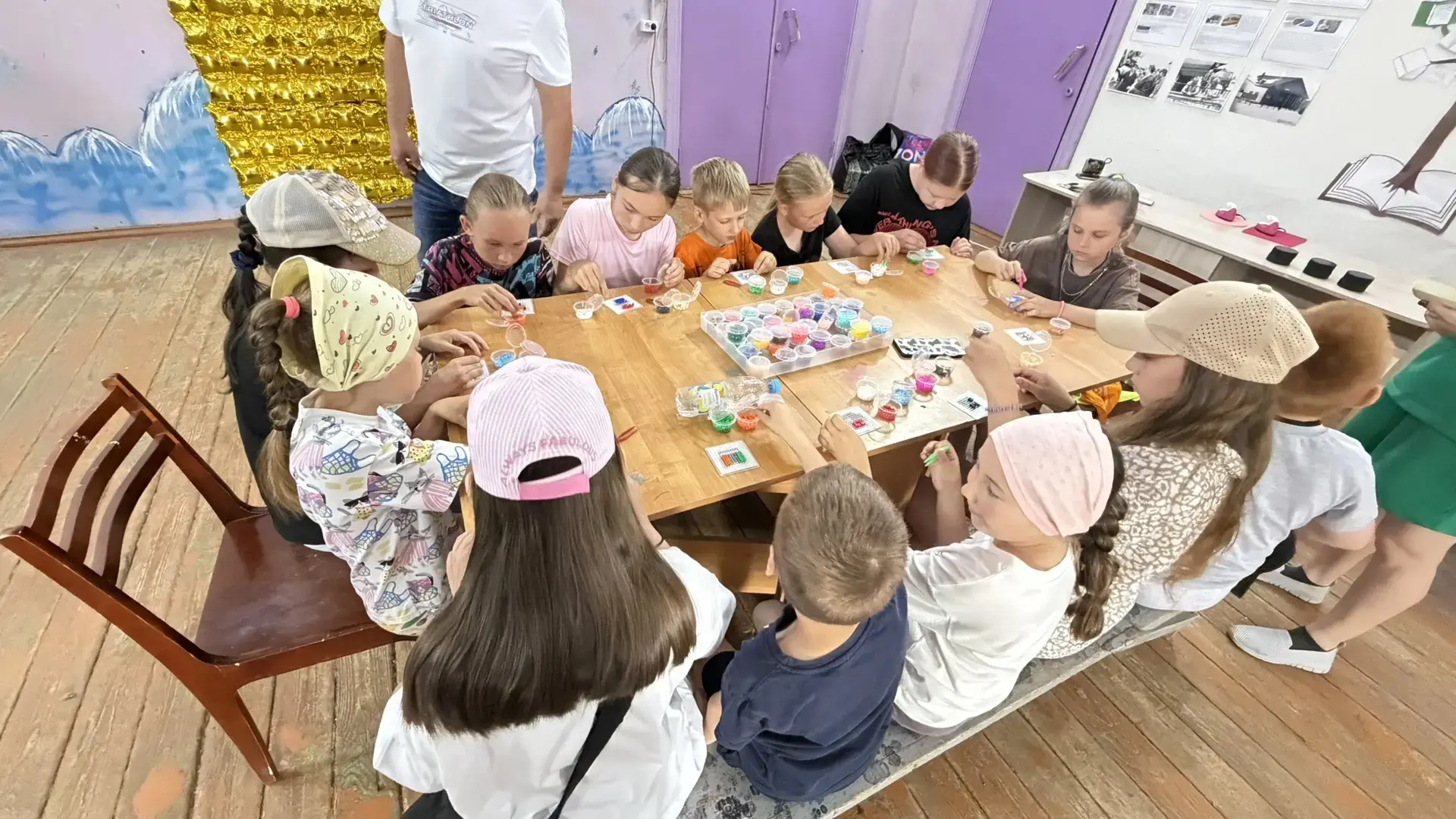 Пришкольный лагерь "Алые Паруса"
15.06.26 в нашем лагере  прошёл  увлекательный мастер-класс  по изг