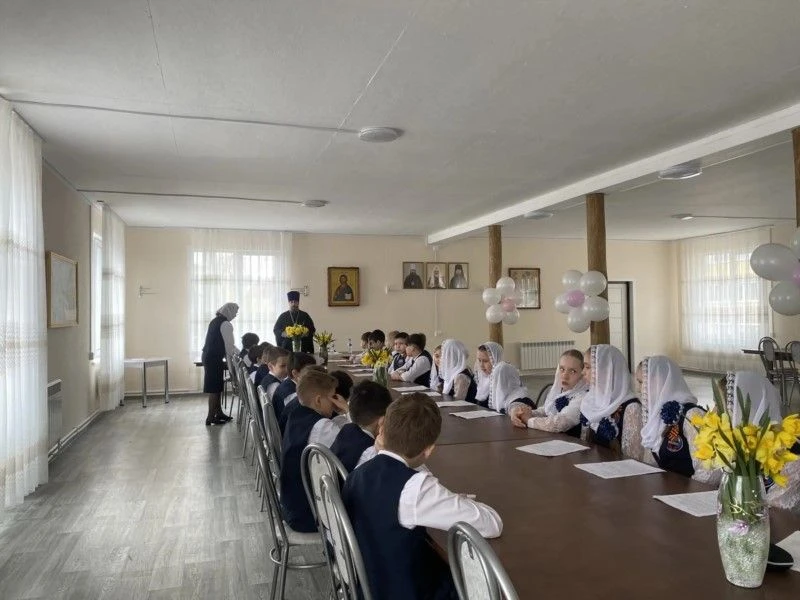 🇷🇺Ученики четвертого класса успешно сдали экзамен по Основам Православной Культуры   🤝Сотрудничество