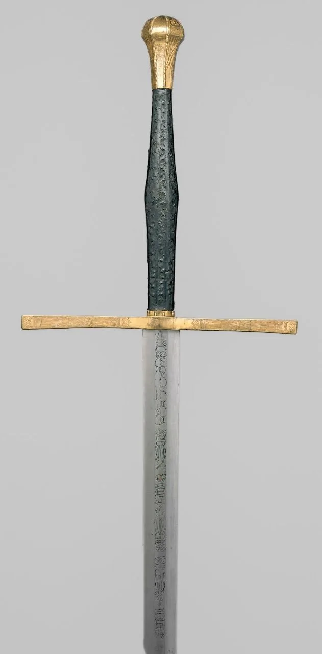 Меч Максимилиана I, императора Священной Римской империи 1480 года.

Надпись на лезвии гласит: "Собл