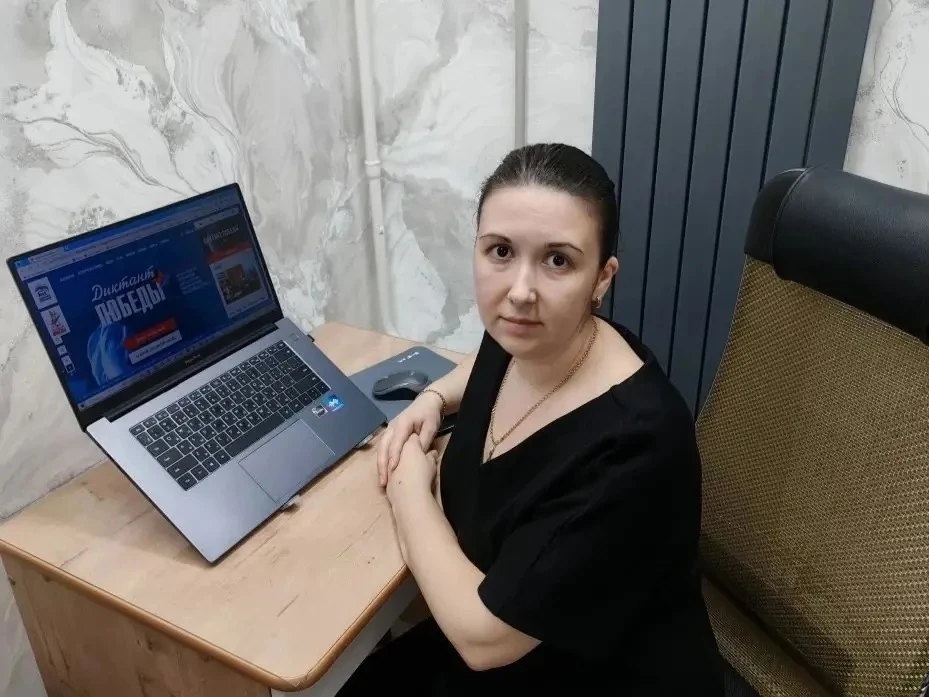 🇷🇺Сегодня наши ученики, родители и педагоги присоединились к международной патриотической акции «Дик