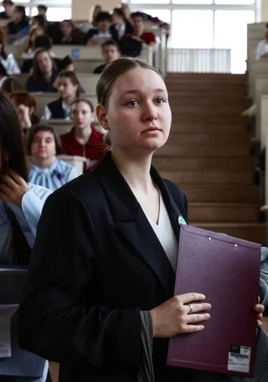 🧑‍🎓Школьники Липецка продолжают уверенно заявлять о себе на крупнейших научных площадках страны    В
