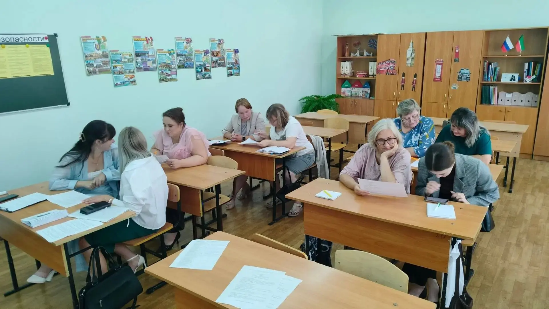 На базе Болгарской СОШ №1 прошла секция учителей