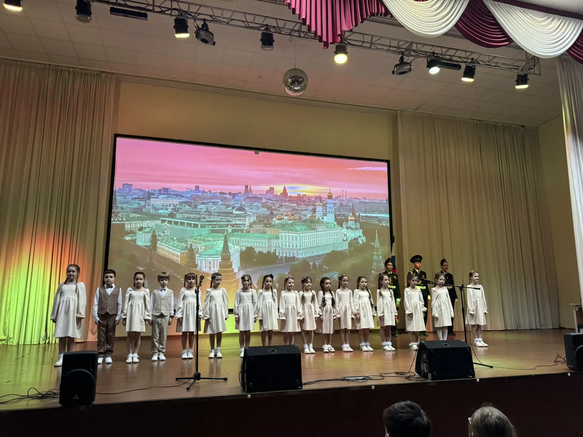 🦅 Муниципальное посвящение в «Орлята России»  10 марта состоялась торжественная церемония посвящения