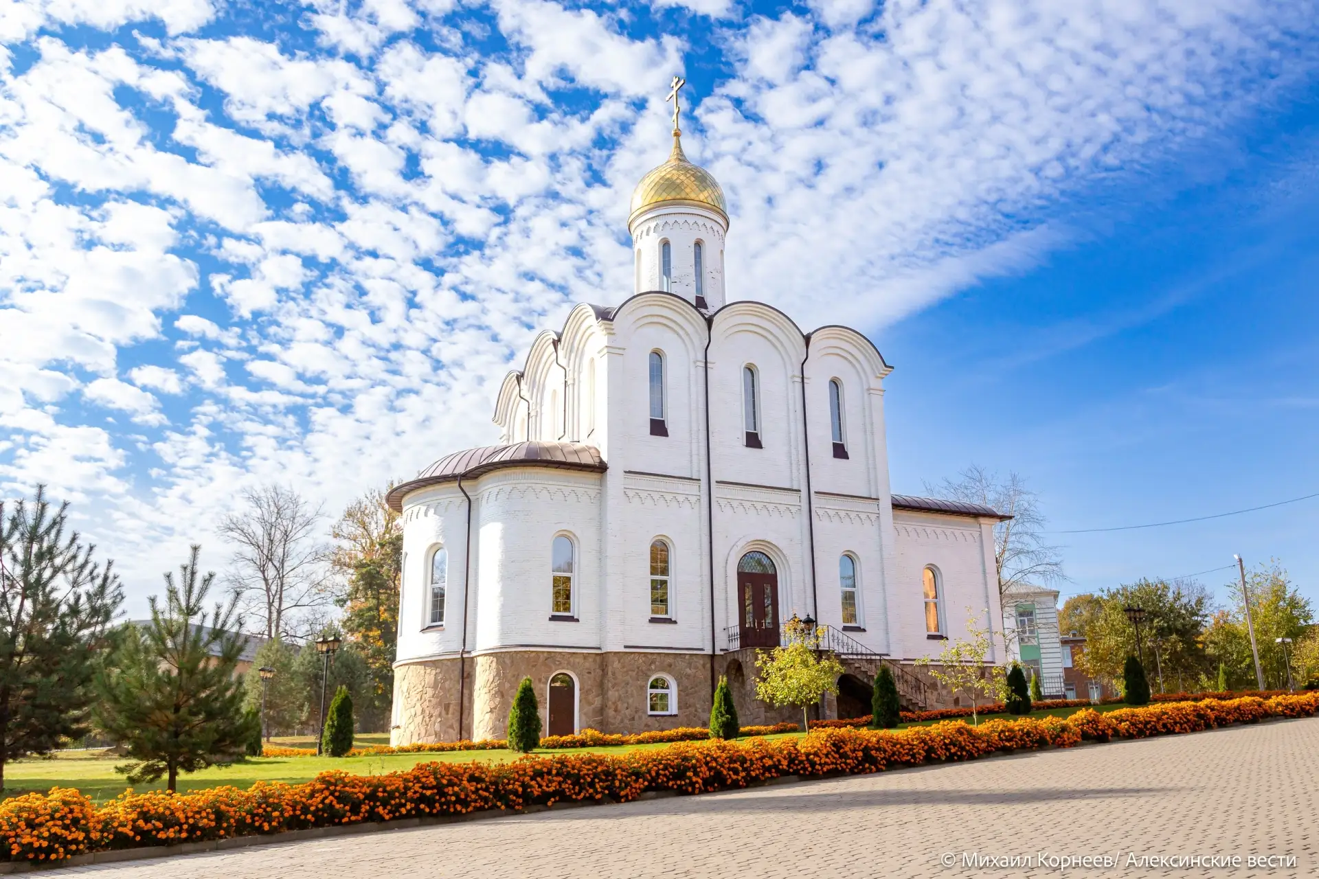 Источник: Храм Покрова Пресвятой Богородицы, г. Алексин https://vk.ru/wall-203874623_1321