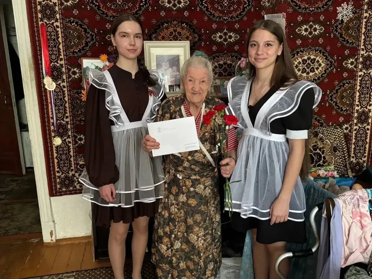 Есть традиции, которые невозможно нарушить, и есть люди, чьи подвиги невозможно забыть. В канун вели