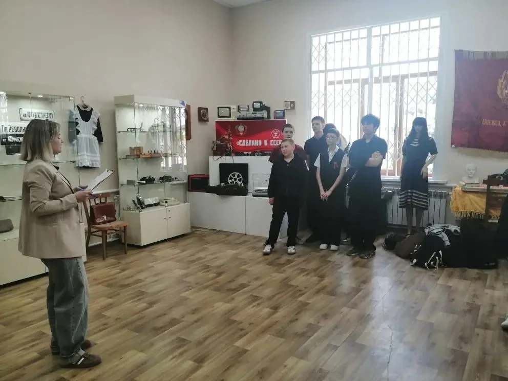 В преддверии Дня Победы, в Морозовском краеведческом музее прошла патриотическая квест-...