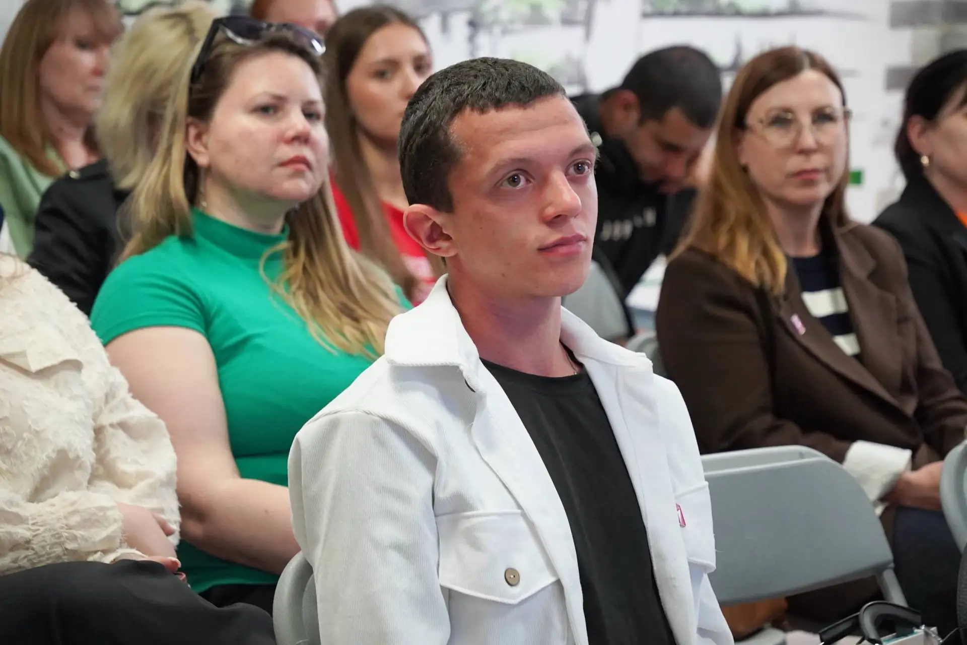 Единая команда Первых: подготовка вожатских команд 🤝  В региональном отделении Движения Первых Красн