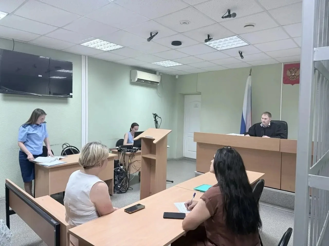 🚨 Врач‑терапевт из Можги — на скамье подсудимых!

В Можгинском районном суде рассматривают дело 48‑