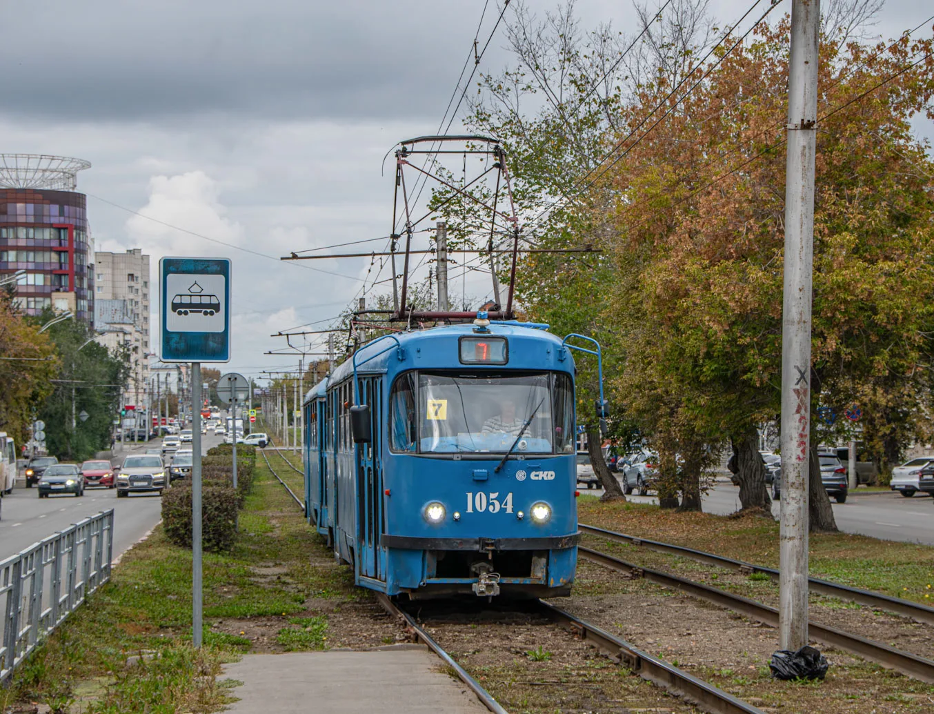 1054+1053 на Проспекте Ленина