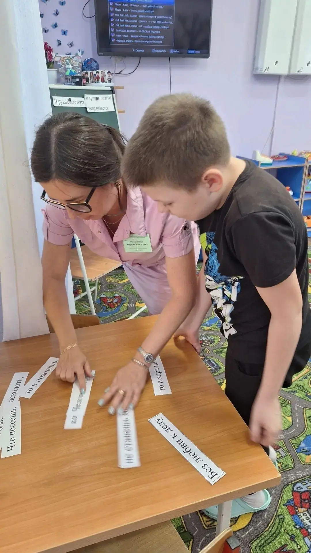 🧑‍⚖️🧑‍🏫 Все профессии хороши

🧑‍🍳🧑‍🔧 На прошедшем занятии в отделении «Мать и дитя» наши юные