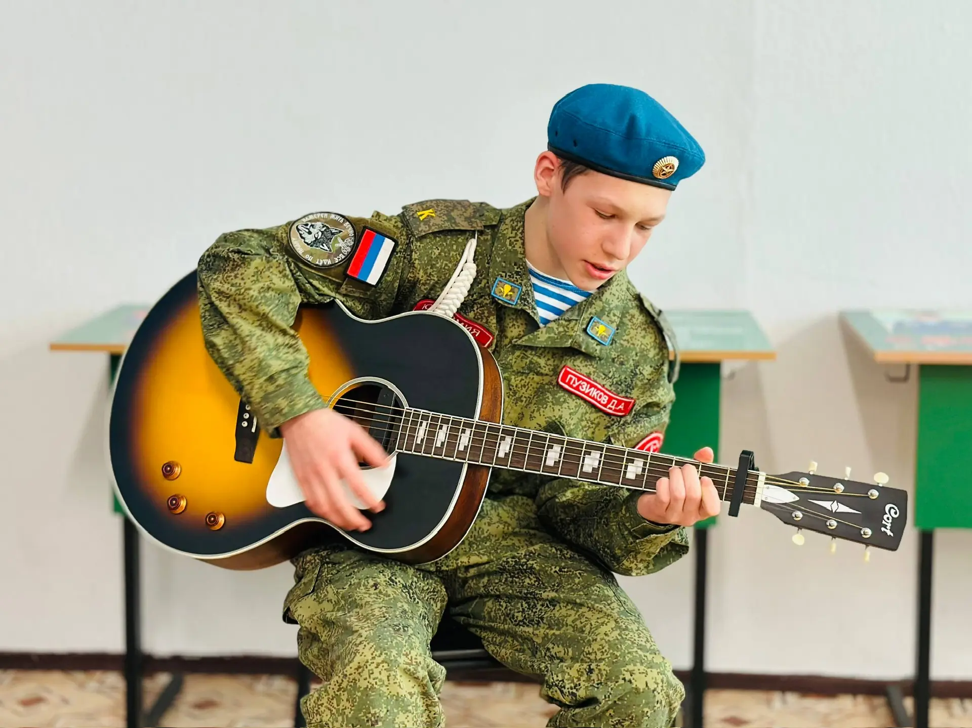 КЛЯТВА ЮНАРМЕЙЦА  🇷🇺Юнармейцы вновь созданного юнармейского отряда «Юный десантник» имени Максима Мо