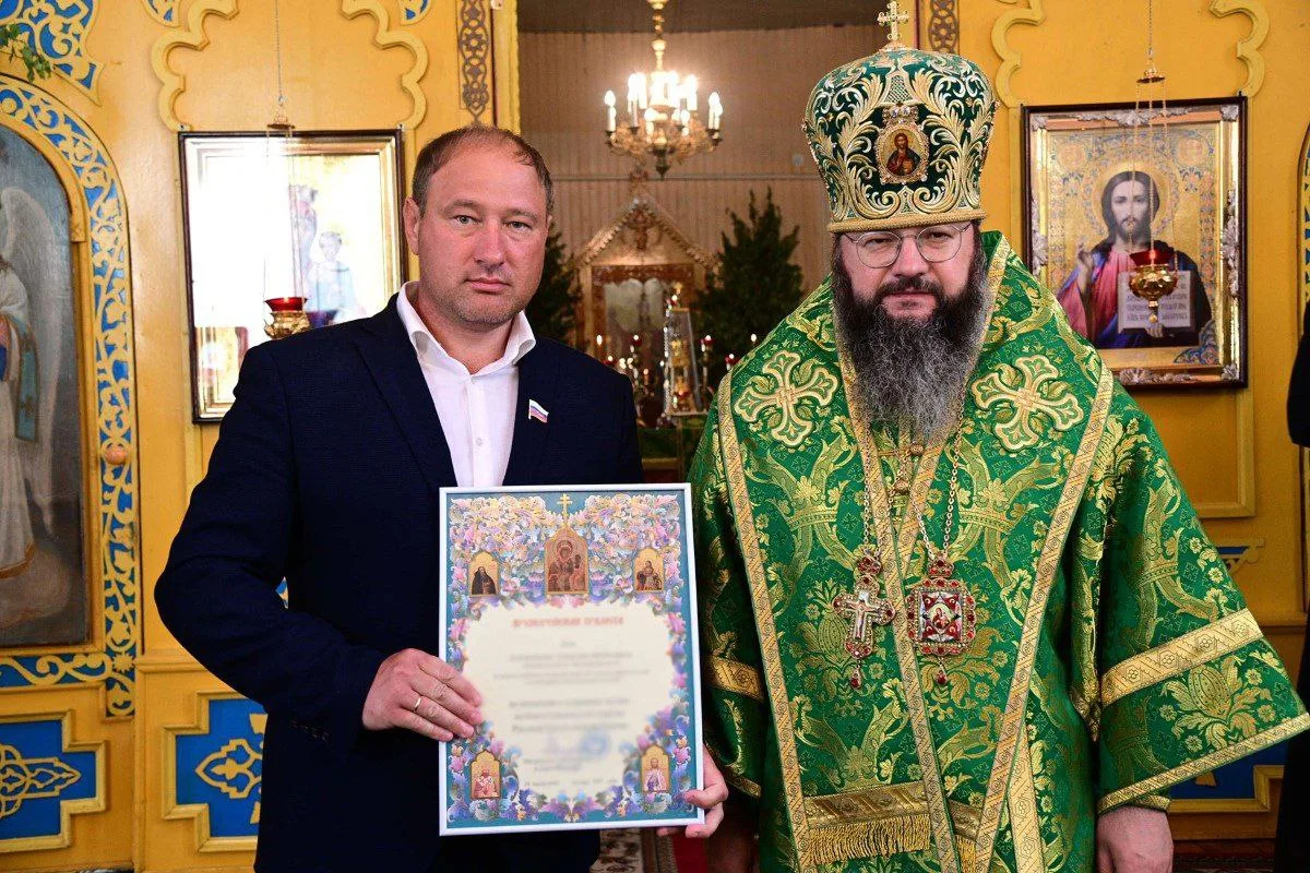 🙏 Сегодня День рождения и день тезоименитства отмечает Митрополит Смоленский и Дорогоб...