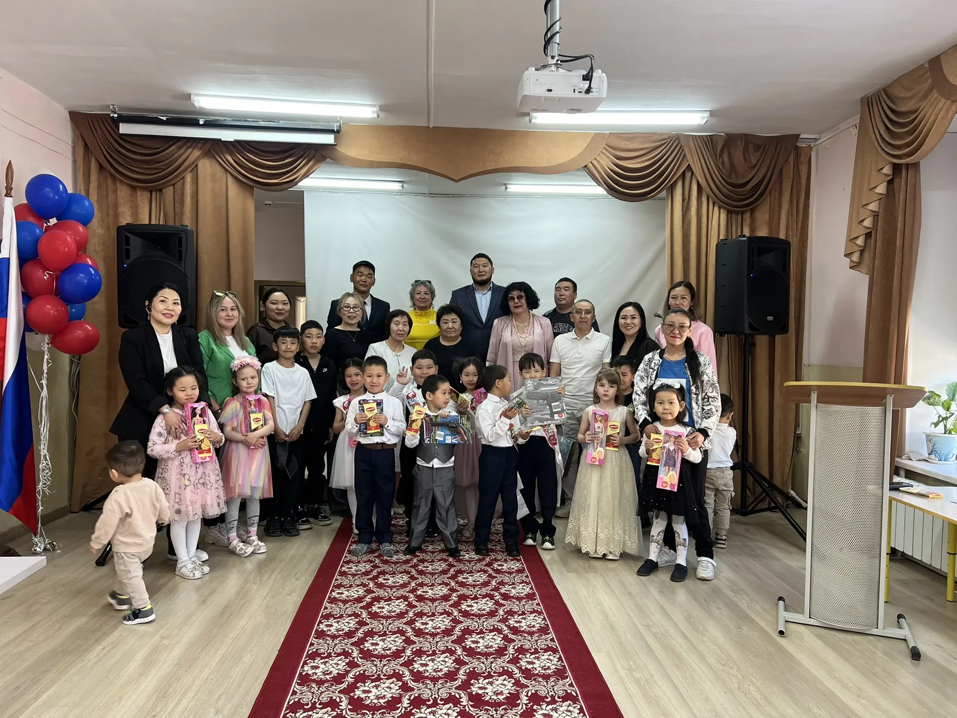Поздравляем наших дорогих выпускников детского сада 👏👏👏🥳🥳🥳