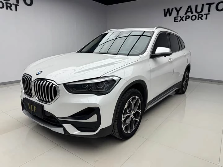BMW X1 2021 facelift sDrive20Li exclusive type

Климат контроль,камера 360, панорама,

2021\09
20,00