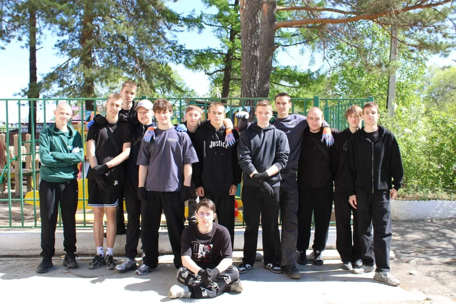 Спасибо группе ДОА13ЭПС за добрые сердца! 🫶  По инициативе отряда «Волонтёры-медики» было организова
