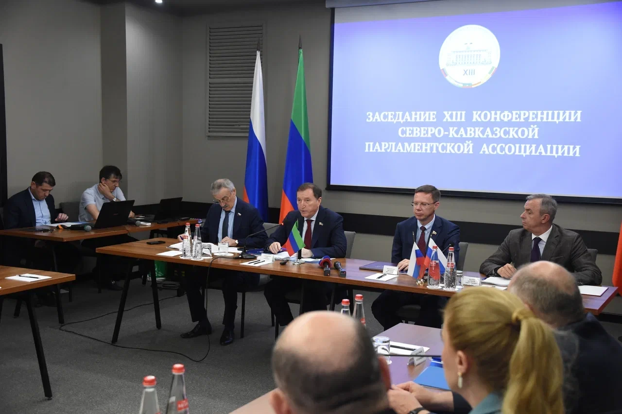 Спикер Парламента КЧР Александр Иванов принял участие в Совете СКПА, на котором утвердили повестку X