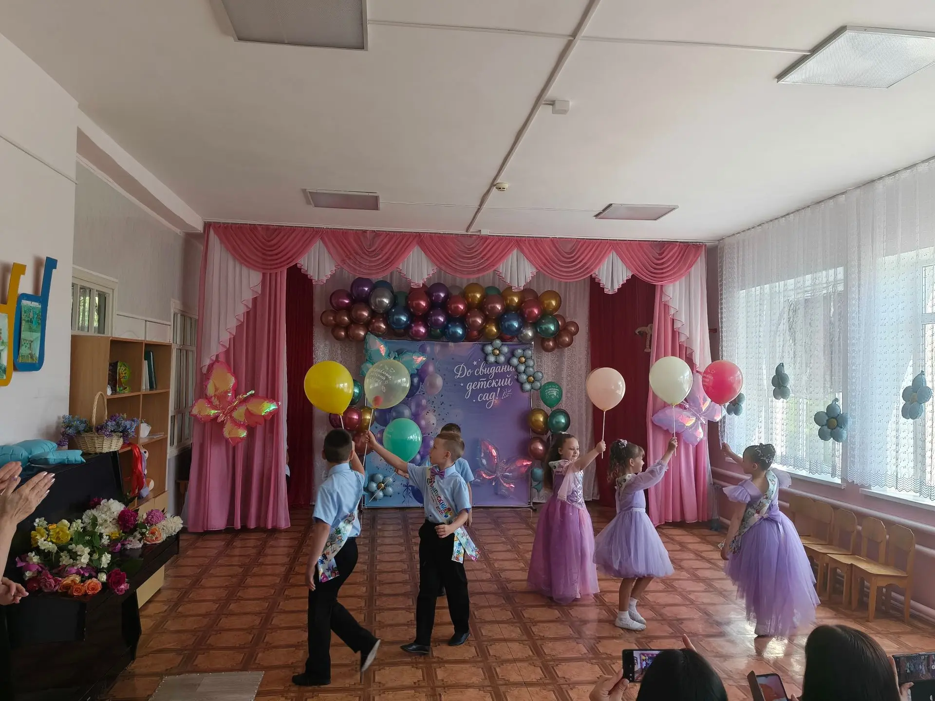 Выпускной бал в детском саду.