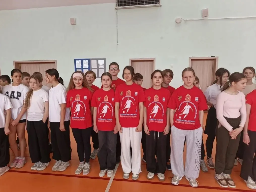 🏅 Спортивные президентские соревнования — день прошёл ярко! 🏅  Вчера команда из 6Б класса приняла уч