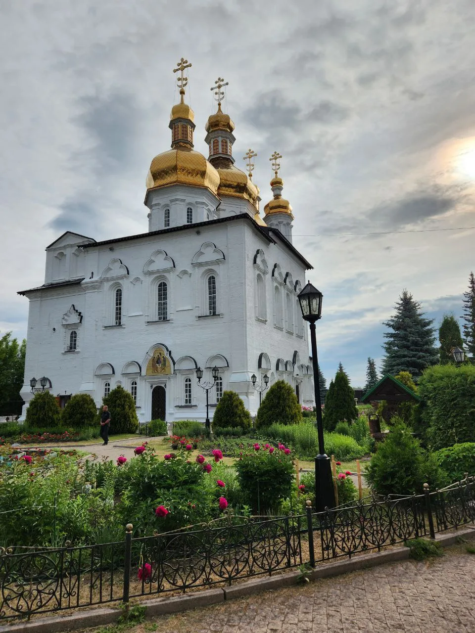 📍Тюменский Преображенский монастырь

Известный сейчас как Свято-Троицкий, был основан в 1616 году п