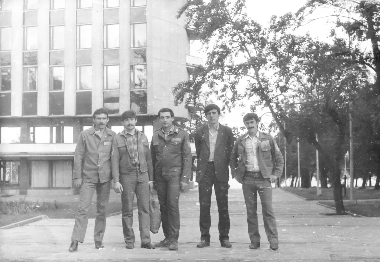 Знаете ли вы, что студенческие отряды в МелГУ появились задолго до того, как стали прив...
