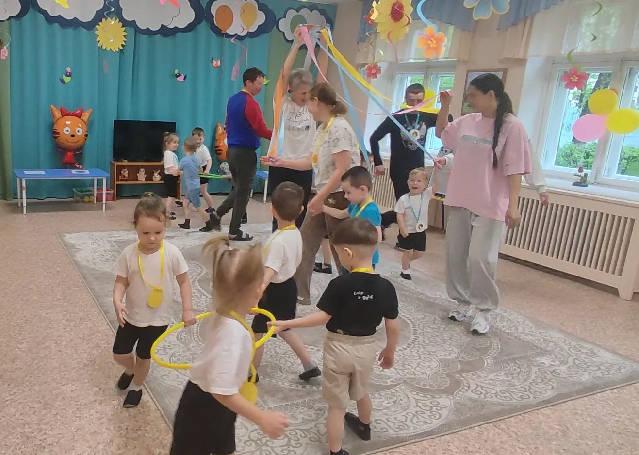🌸 Физкультурный досуг «Цветок здоровья»: вместе — веселее и здоровее! 🌸
Вчера во второй младшей гр