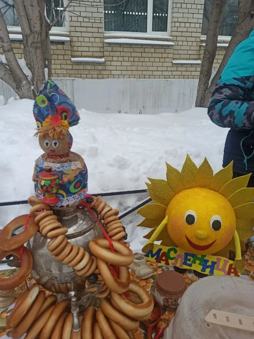 🎉 Весело и задорно провели празднование Широкой Масленицы лицеисты!  Это яркое мероприятие объединил
