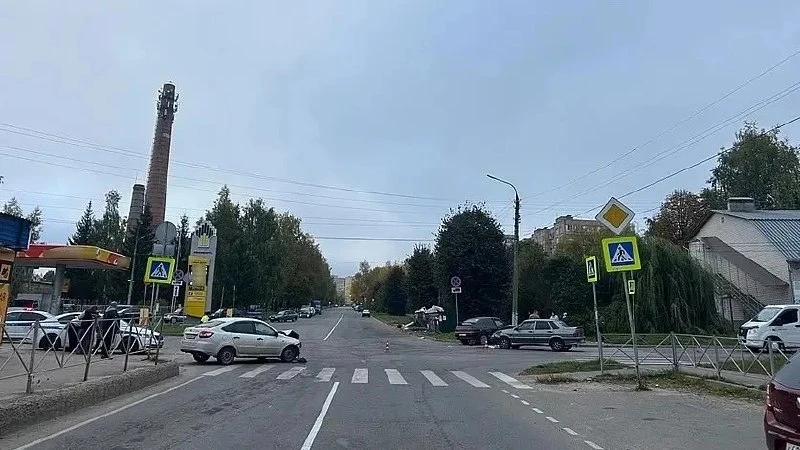 ⚠️ Вчера в Мценске произошло тройное ДТП