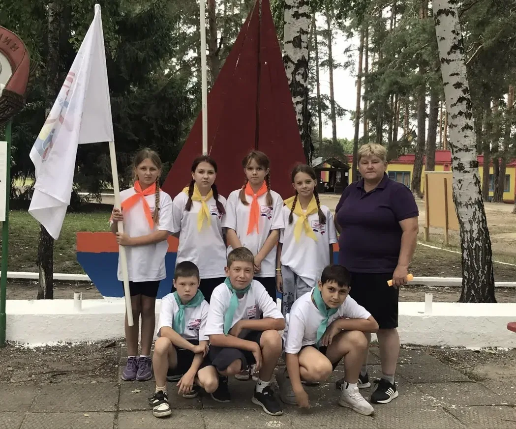 🎉 МБУ ДОЦ «Салют» на фестивале «Моё безопасное лето»! 🎉

Наш лагерь принял участие в VI региональн