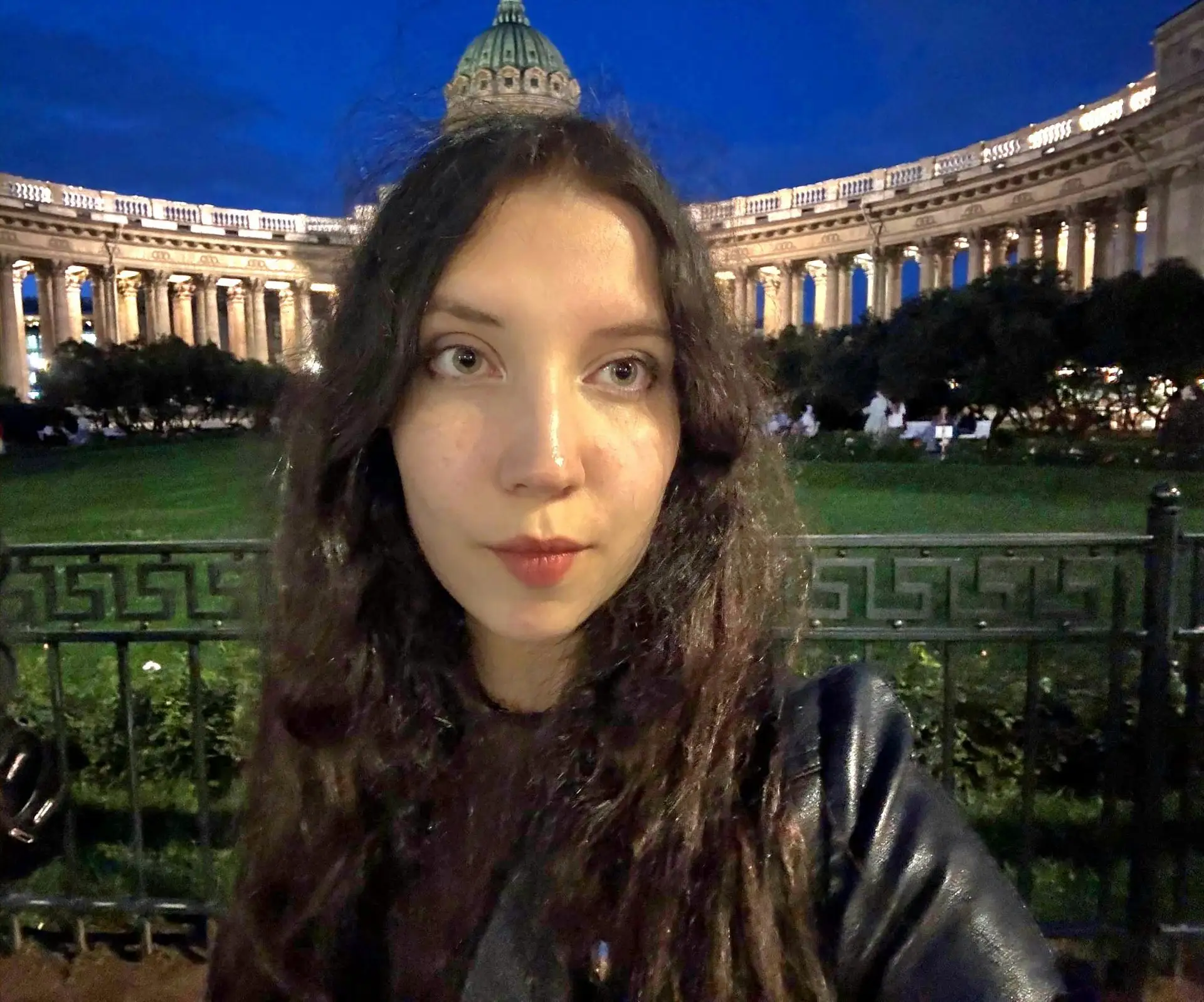 🎓🌟 С приветом из Северной столицы: наши выпускницы покоряют Санкт-Петербург!
