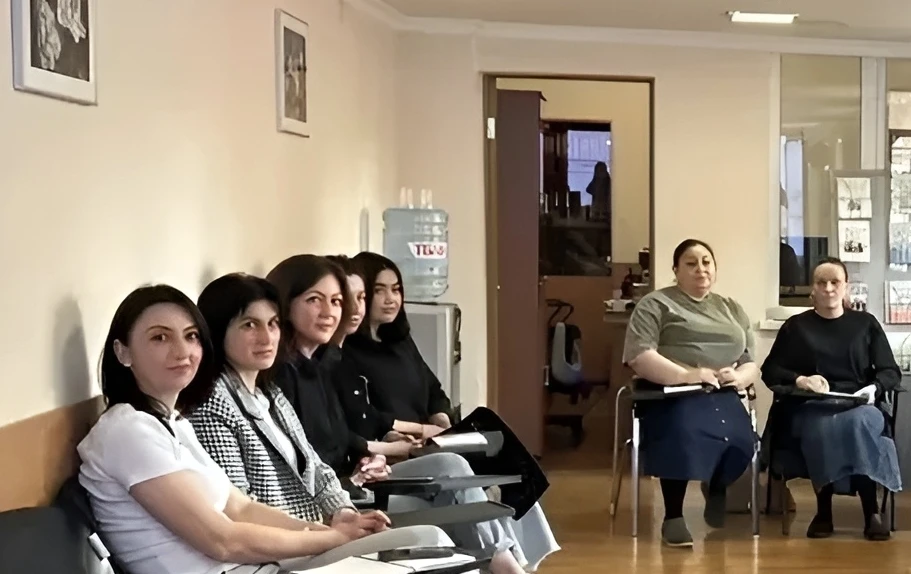 Консультант отдела опеки и попечительства Зарина Медоева прошла двухдневный обучающий курс

В мае на