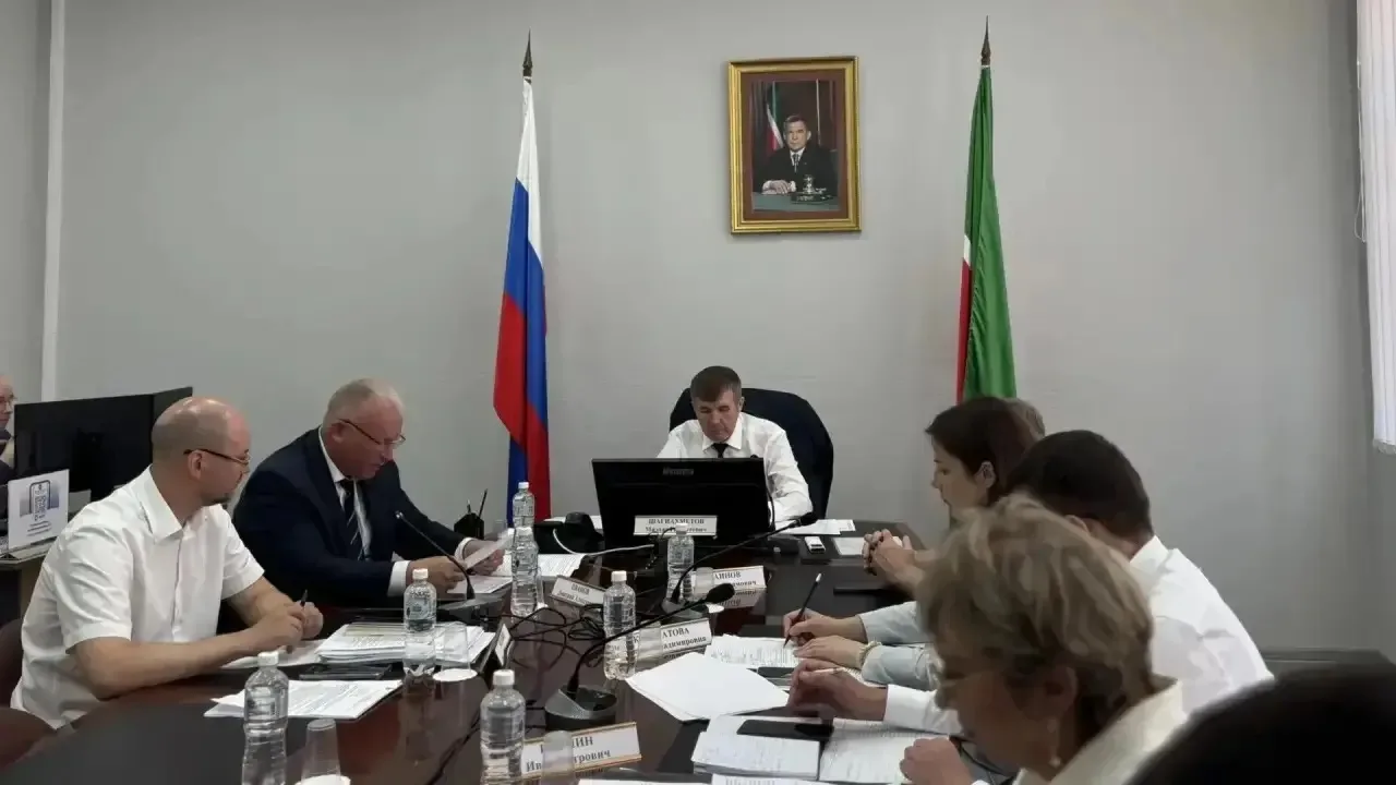 Принял участие в стратегическом заседании рабочей группы Оперативного штаба по обеспечению устойчиво