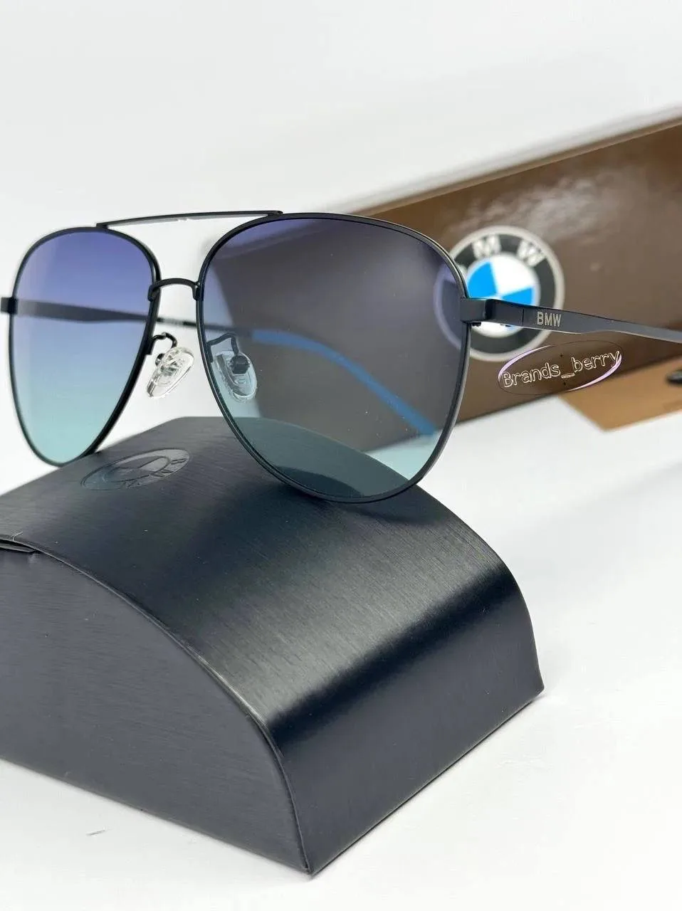🕶 Стиль, который не нуждается в представлении  Cartier • Bvlgari • Miu Miu • Celine  Те самые модели