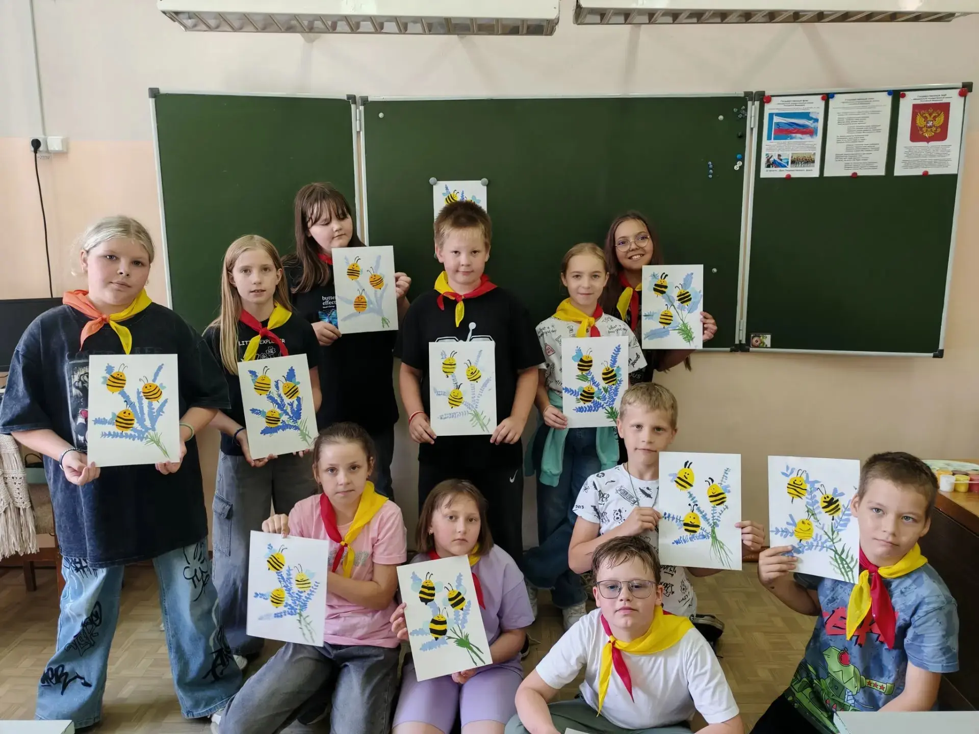 День 13🌟

Орлята снова в деле!

Сегодня воспитанники лагеря «Дружба» посетили ДДТ и провели день, п