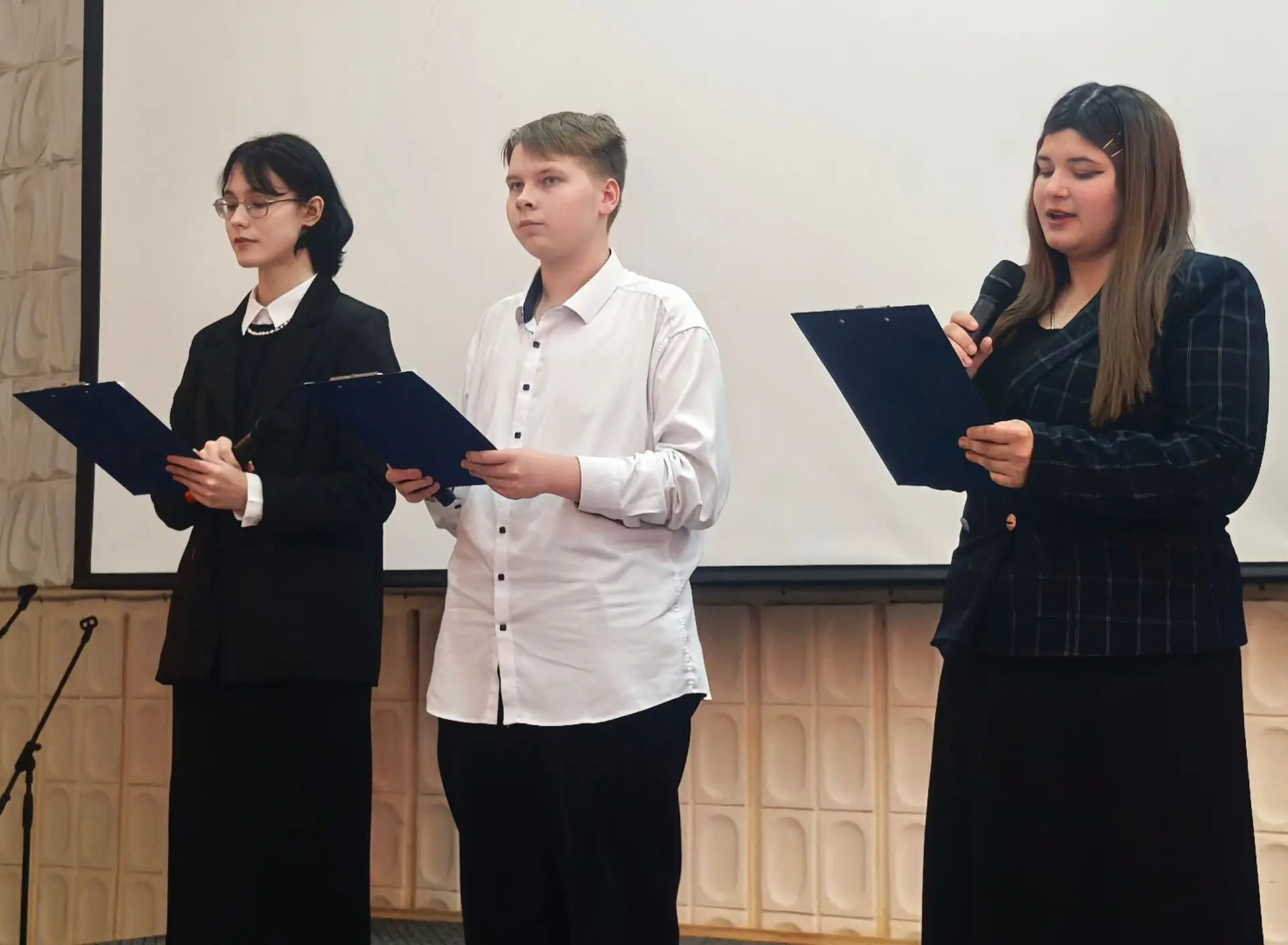 Три праздника в одном: в СПК прошел большой торжественный концерт! 🎓✨