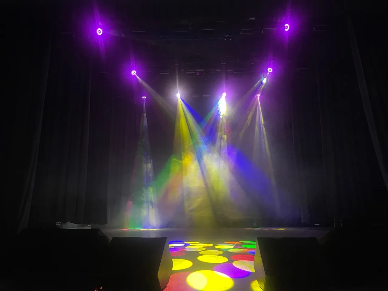 Наша сцена засияла по-новому! ✨