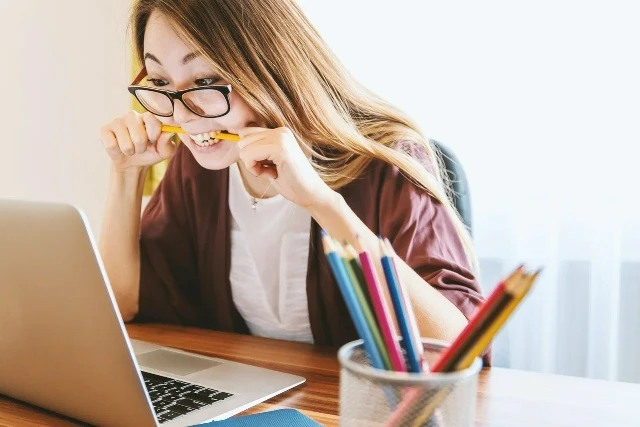 5 вредных советов как гарантированно испортить свою карьеру ⤵

Если вы мечтаете просыпаться по утрам