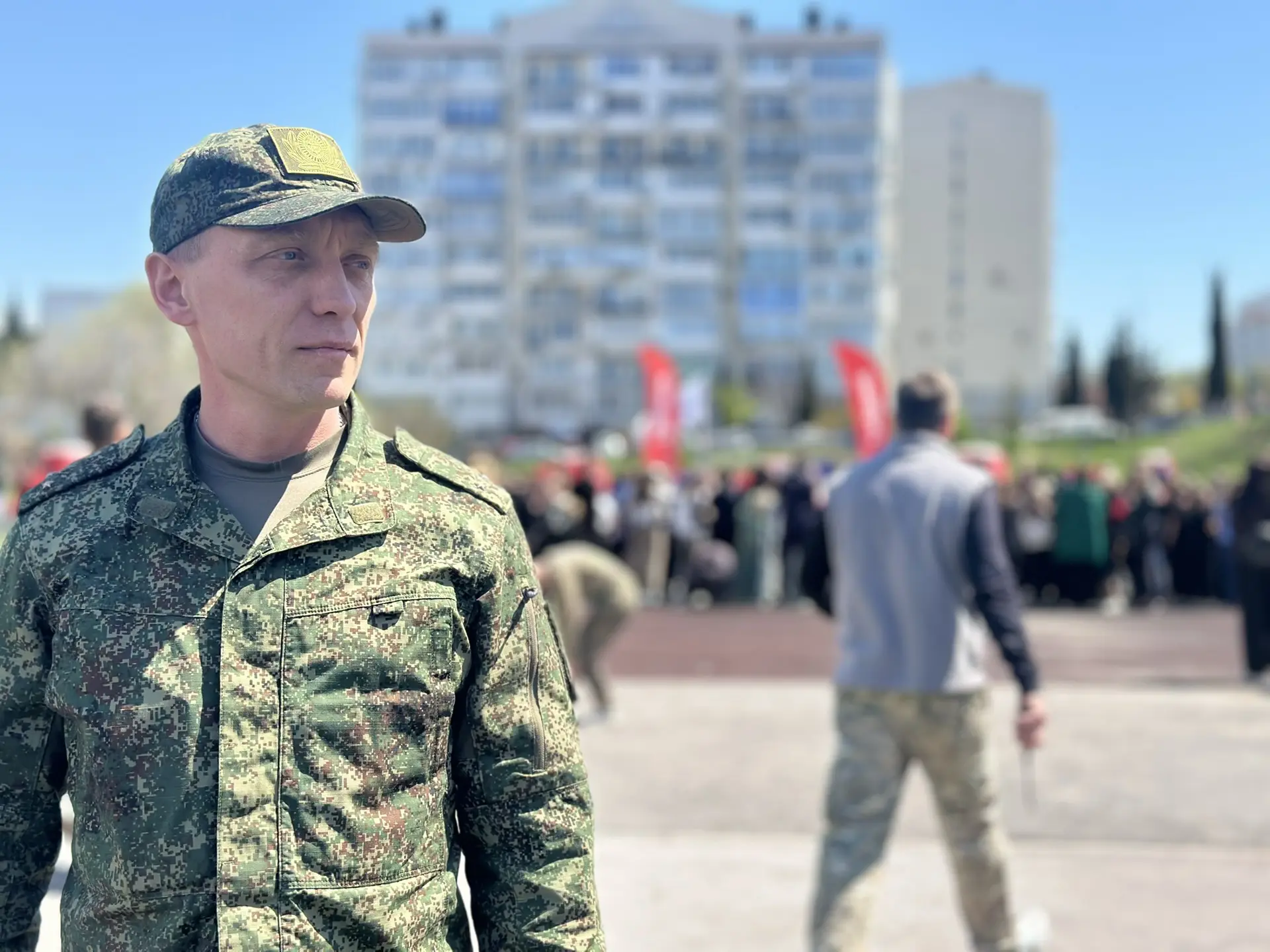 🇷🇺 Член Ассоциации ветеранов СВО лейтенант Егор Тимофеев дал интервью газете «Флаг Ро...