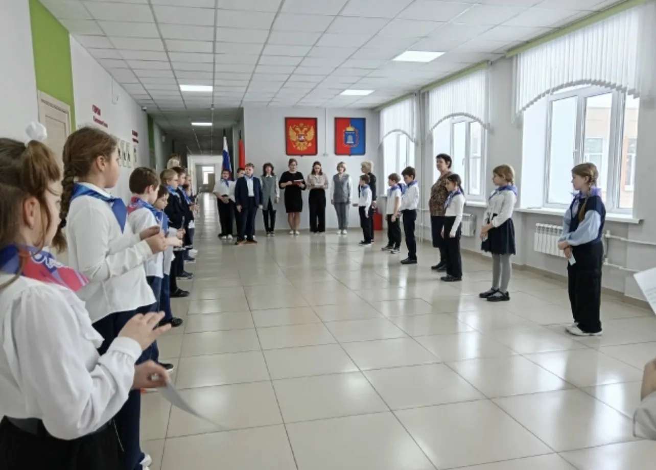 🎗Сквозь годы с нами битва говорит...  🎖Зал боевой славы в школе — это место гордости и памяти, береж