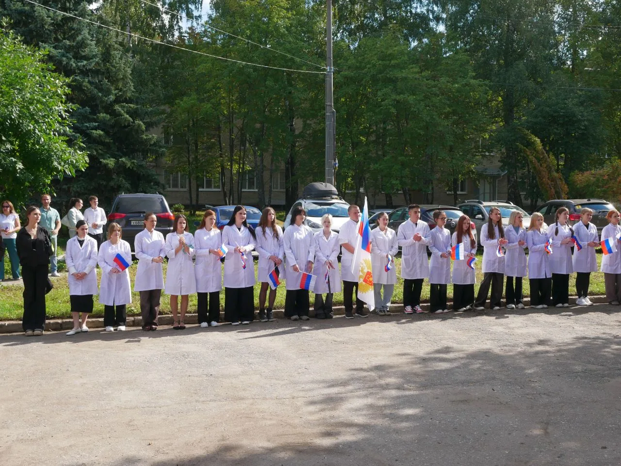 В НИЖЕГОРОДСКОМ ФИЛИАЛЕ САРОВСКОГО МЕДИЦИНСКОГО КОЛЛЕДЖА ФМБА РОССИИ ОТМЕТИЛИ ДЕНЬ ЗНАНИЙ