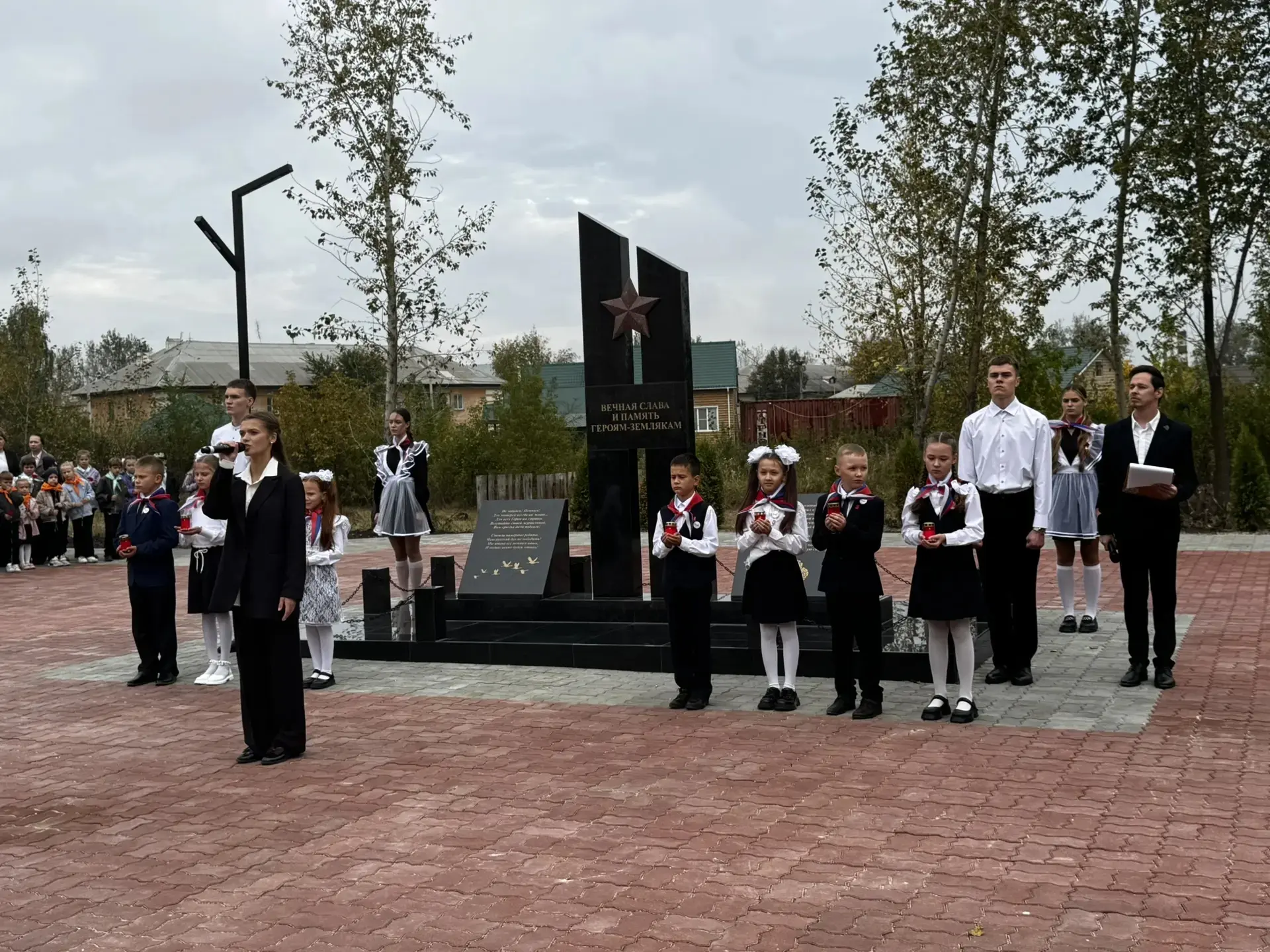 ‼️В СТАРОКАМЫШИНСКЕ ОТКРЫЛИ МЕМОРИАЛ ЗАЩИТНИКАМ ОТЕЧЕСТВА