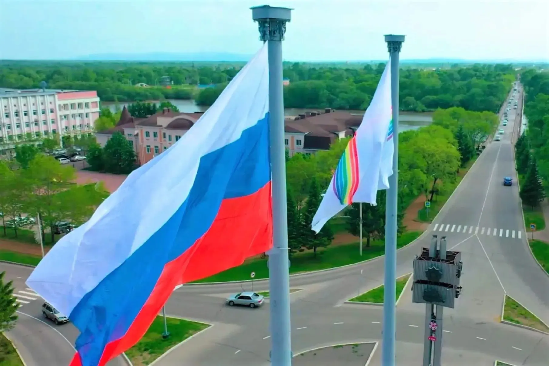 🇷🇺 В День России в Саду воинского духа состоялась торжественная церемония поднятия Го...