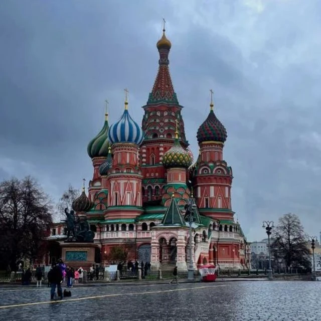 Друзья, если вы живёте в Москве или Санкт-Петербурге, то предлагаем вступить в наши нов...