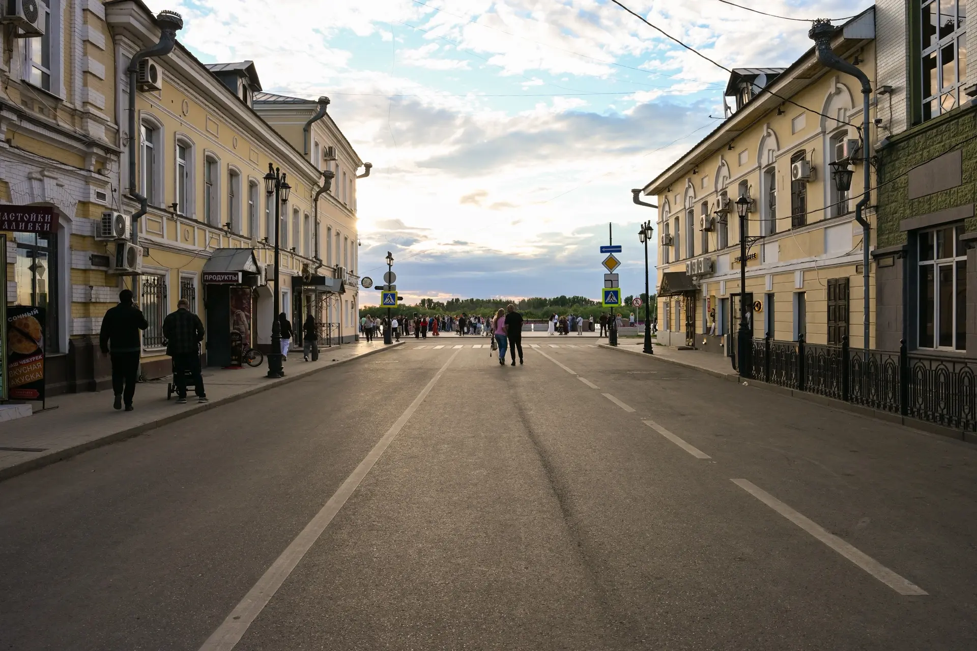 Воскресный вечер в Астрахани ❤️.                                                       ...