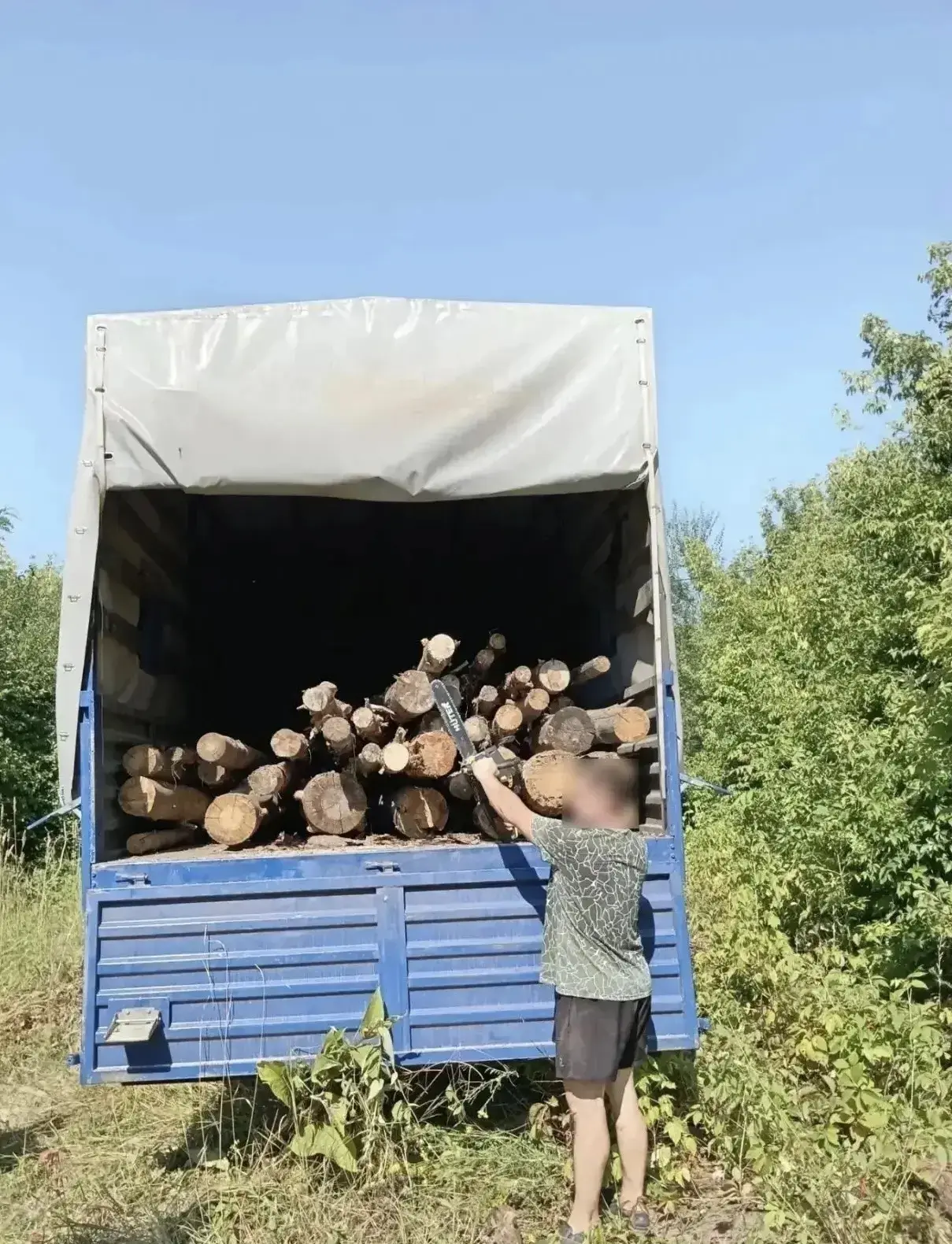 «Работайте, братья!»: Лискинский район отправил 235-ю и 236-ю партии гуманитарной помощ...