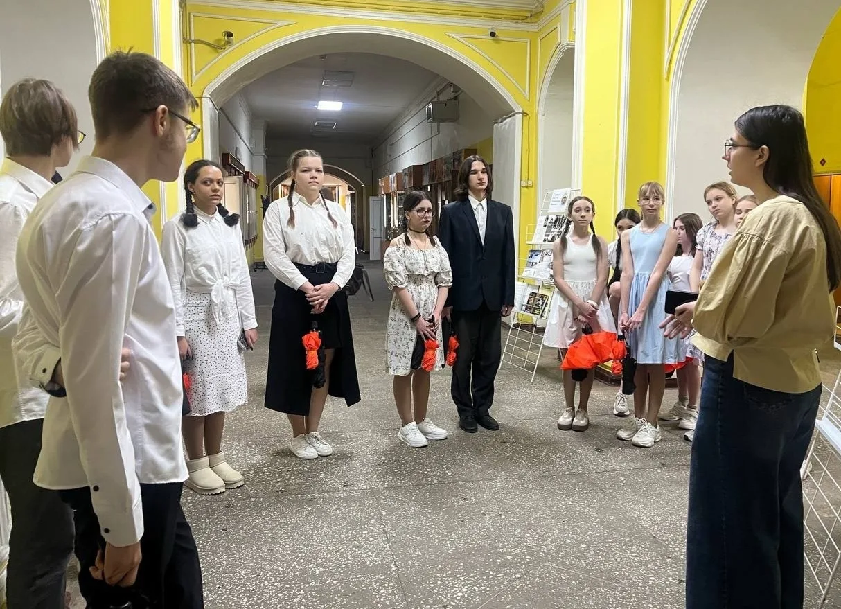👫🔔"ДОБРЫЕ ДЕТИ МИРА" В ДЕЙСТВИИ🔔👫  2 марта учащиеся нашей школы, члены волонтерского отряда "Добрые 