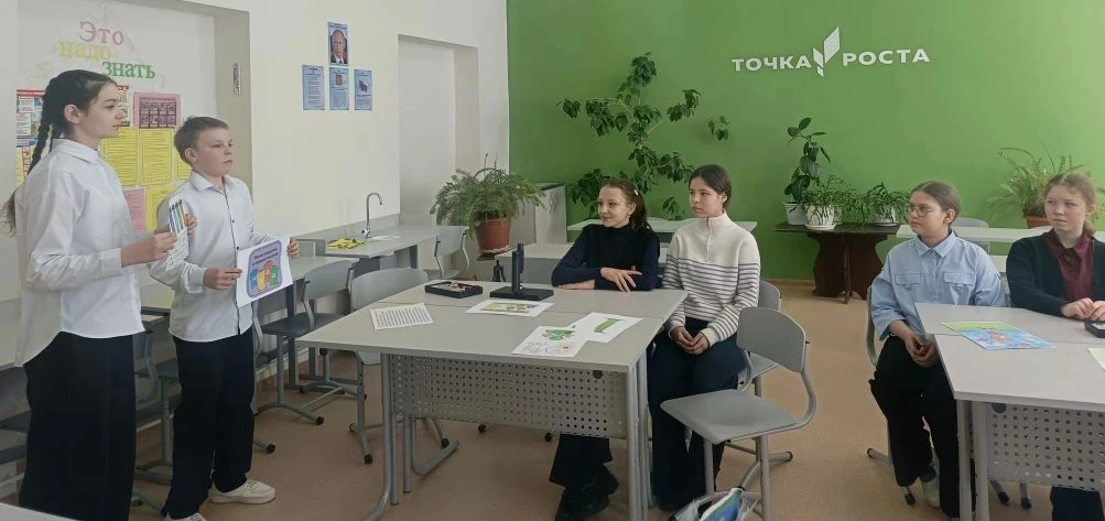 27 февраля на базе центра «Точка роста» школы поселка Кутузовский, открытого в 2022 год...