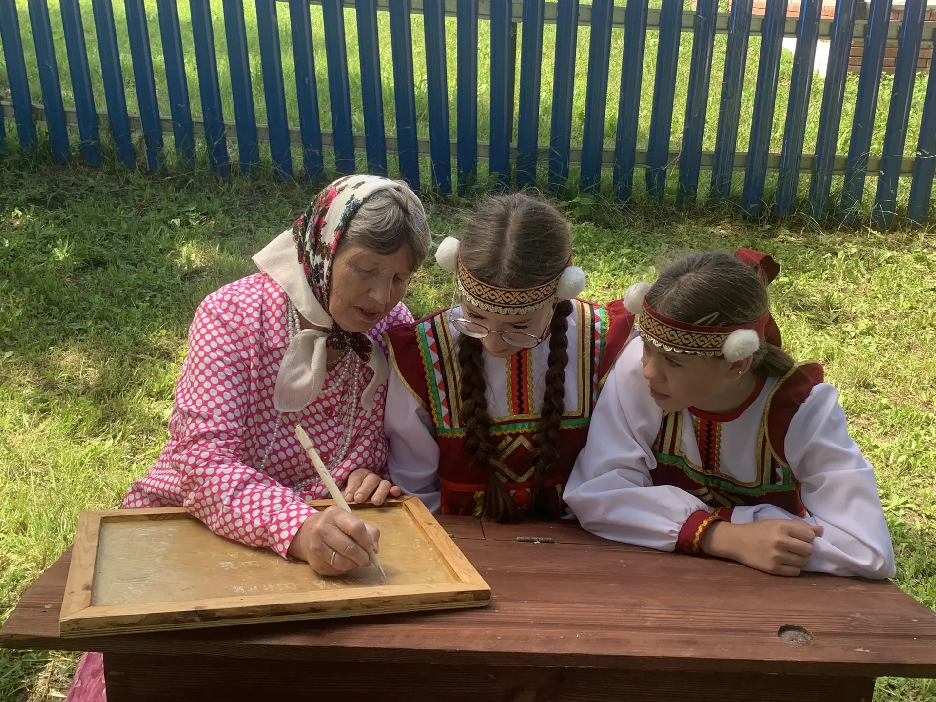 Учащиеся Урюмской СОШ приняли участие в празднике мордовской культуры «Валда ширясь»
В минувшие выхо