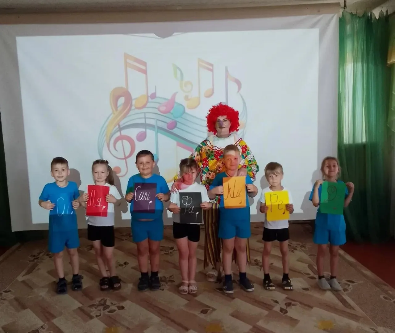 🎼«Цветные ноты» зазвучали в Скадовском детском саду!