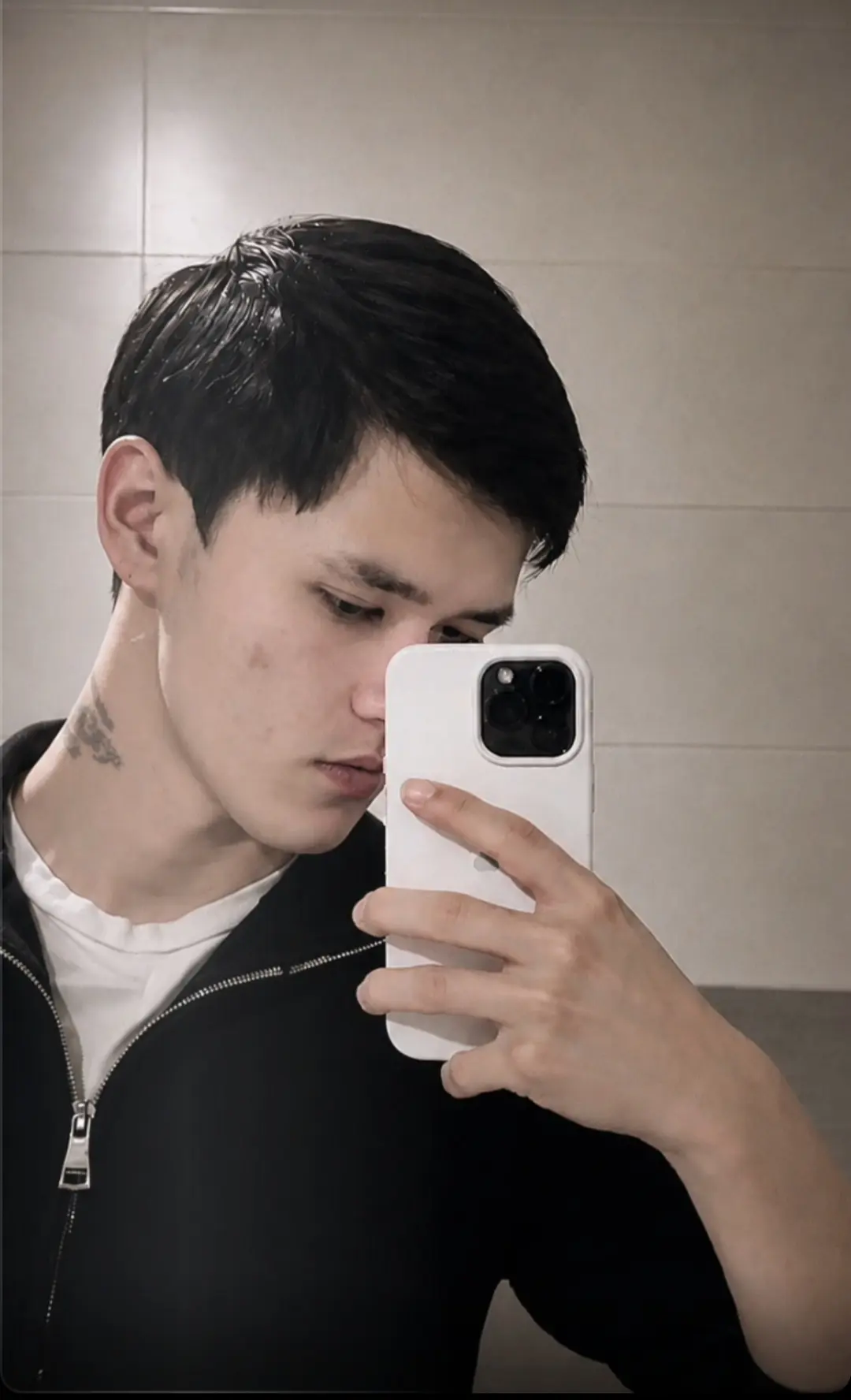 👦 Хан, 18